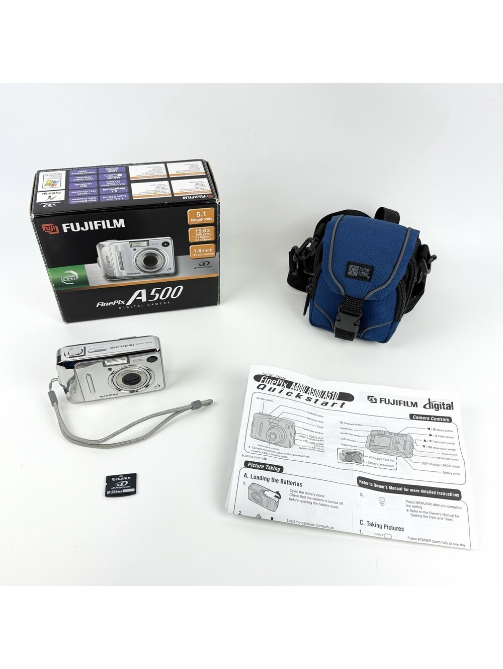 Fujifilm FinePix A500 5.1MP Digital Camera Silver w/case - Tested Works